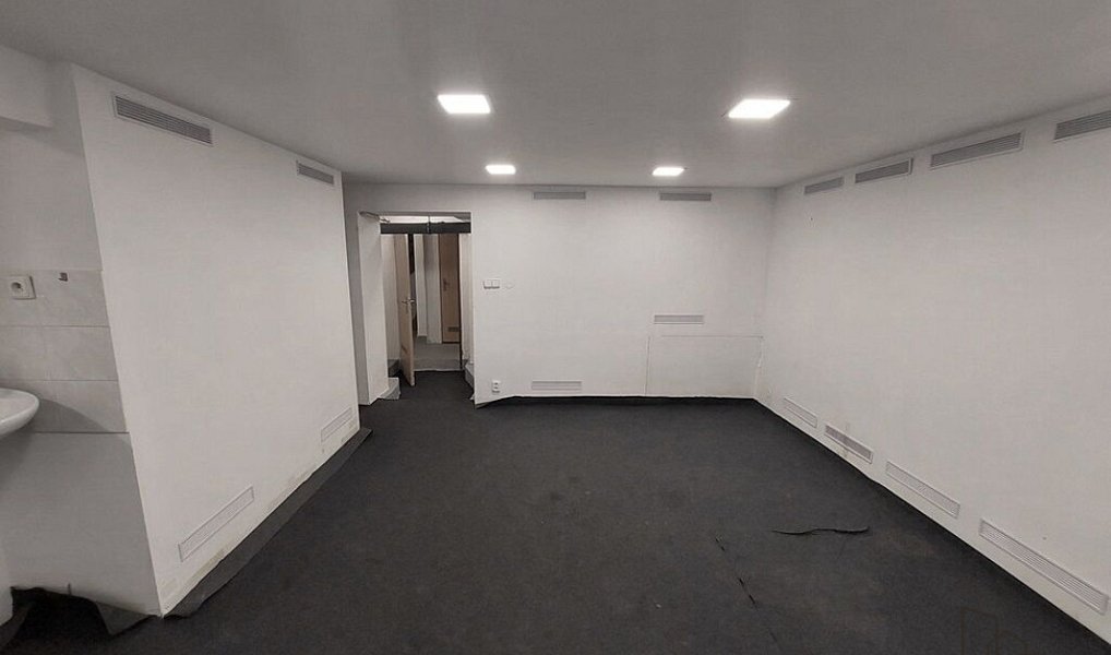 Pronájem kanceláře 30 m², Praha – náhled fotky 2