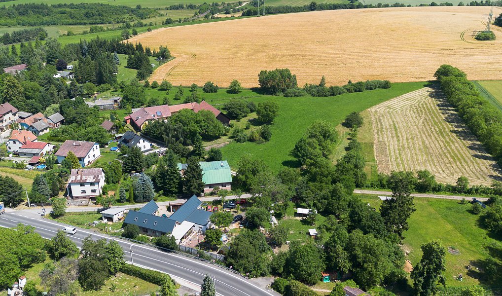 Prodej stavebního pozemku 9 115 m², Kněžnice – náhled fotky 4