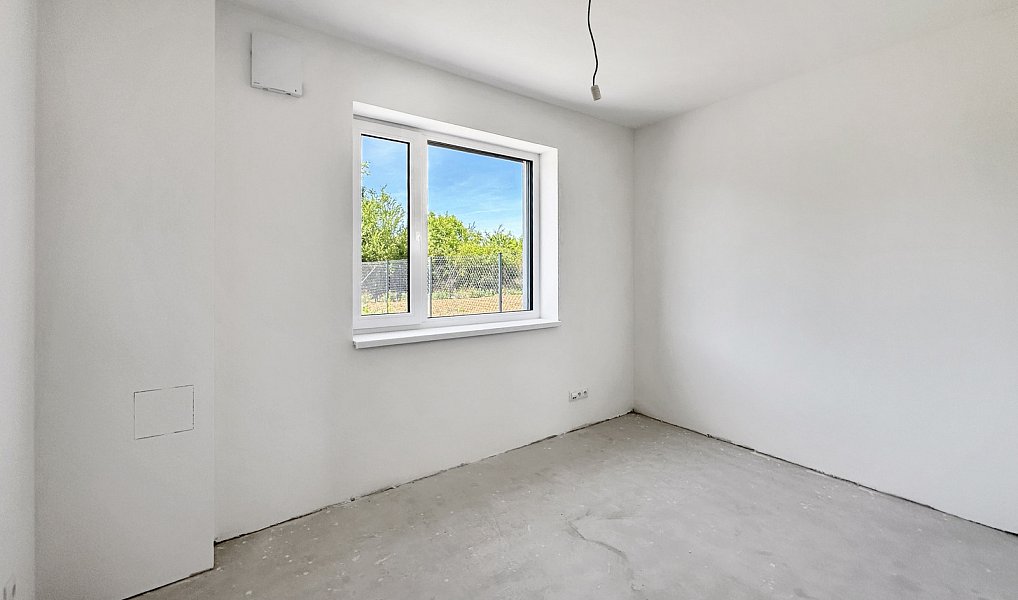 Prodej domu 132 m² s pozemkem 295 m², Strážnice – náhled fotky 26