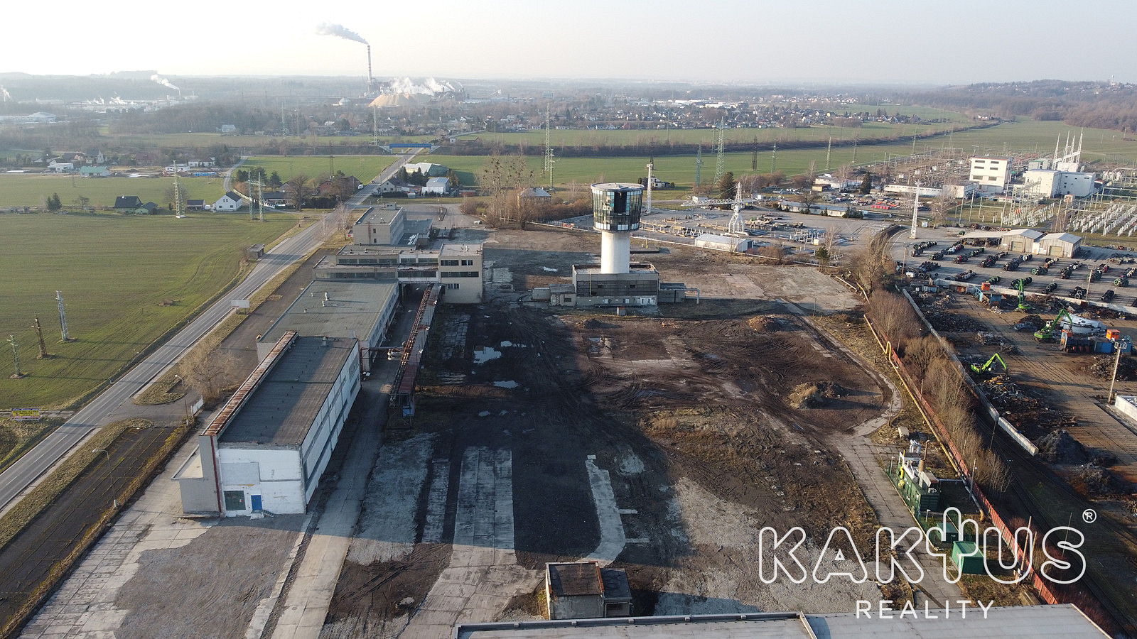Pronájem komerčního objektu (jiného typu) 8 000 m²