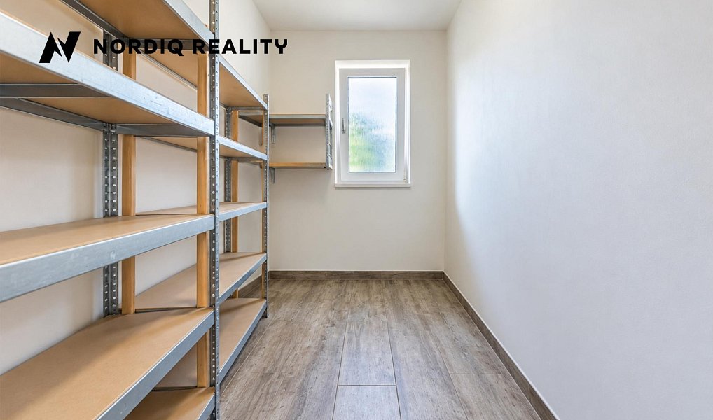 Prodej domu 171 m² s pozemkem 1 243 m², Kladruby – náhled fotky 28