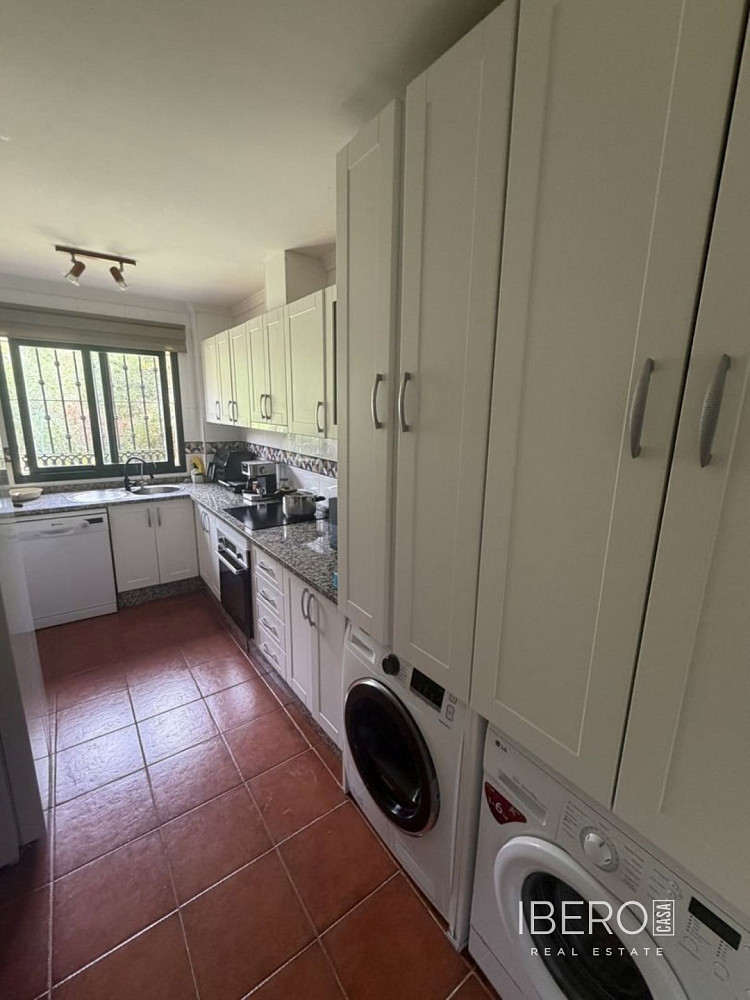 Piso 4+kk – Elviria - Más