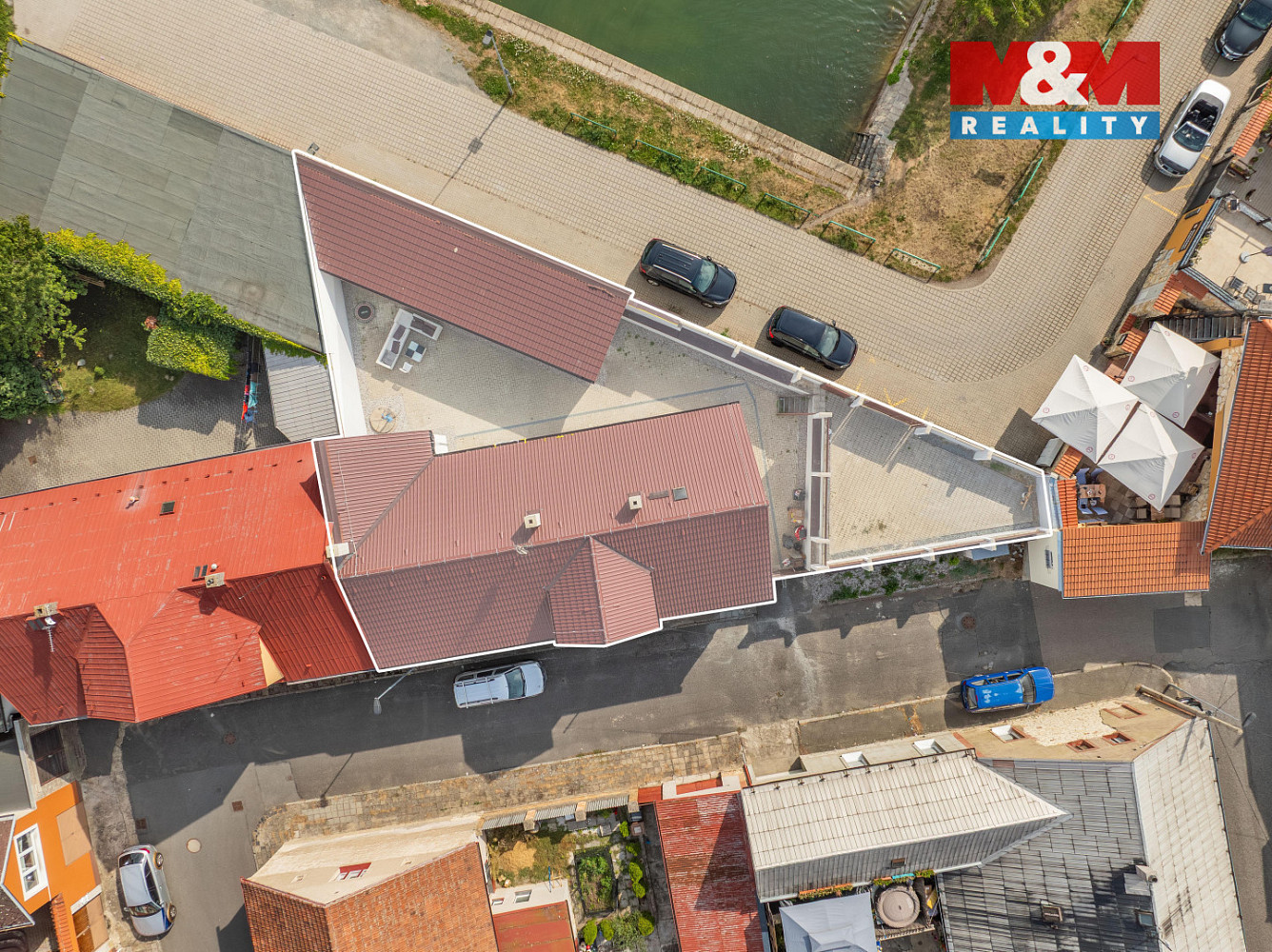 Prodej nájemního domu, činžáku 121 m² — photo 3