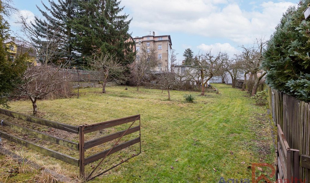 Prodej domu 290 m² s pozemkem 1 076 m², Karlovy Vary – náhled fotky 37