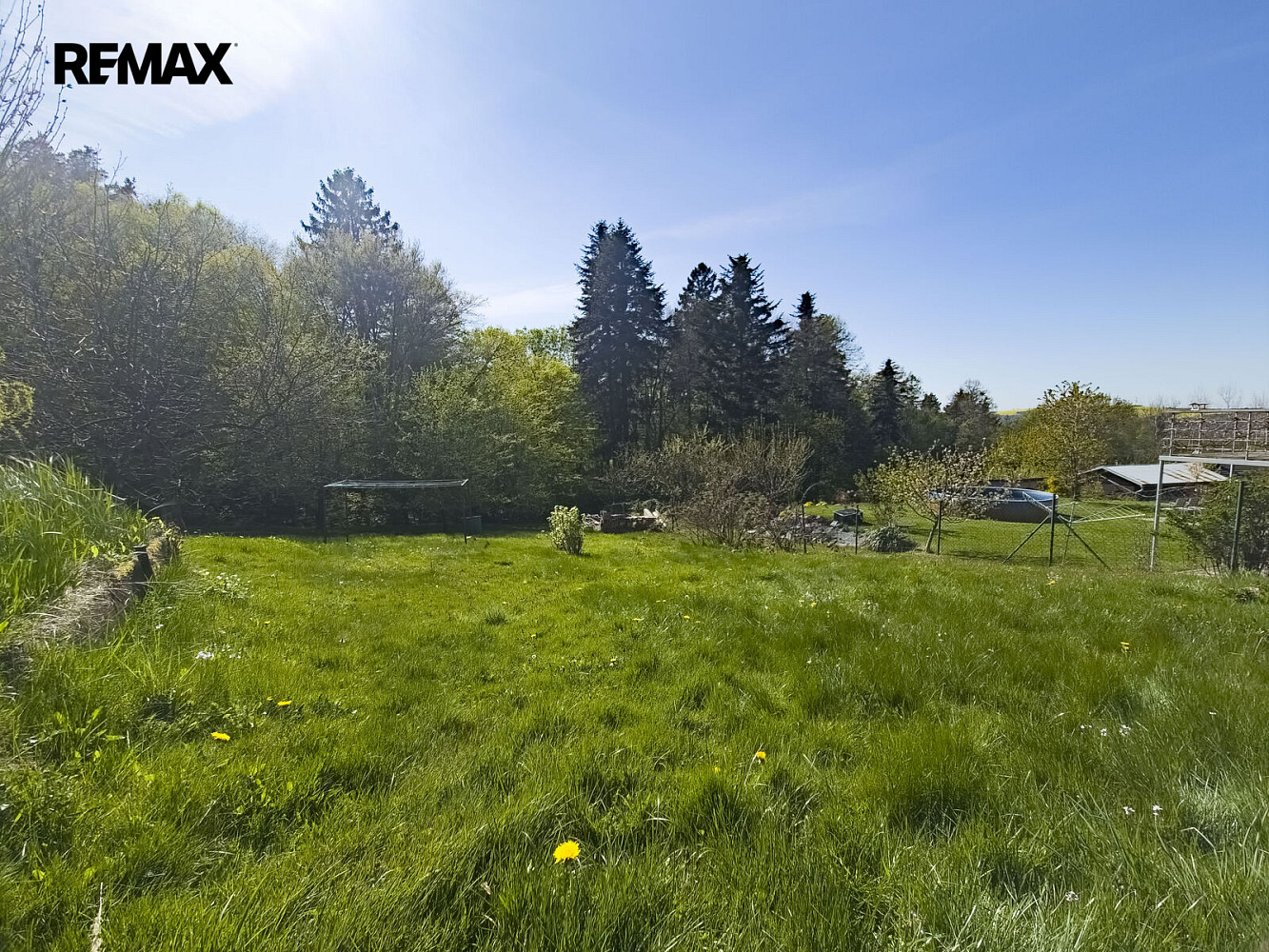 Prodej stavebního pozemku 839 m² – fotografie 4
