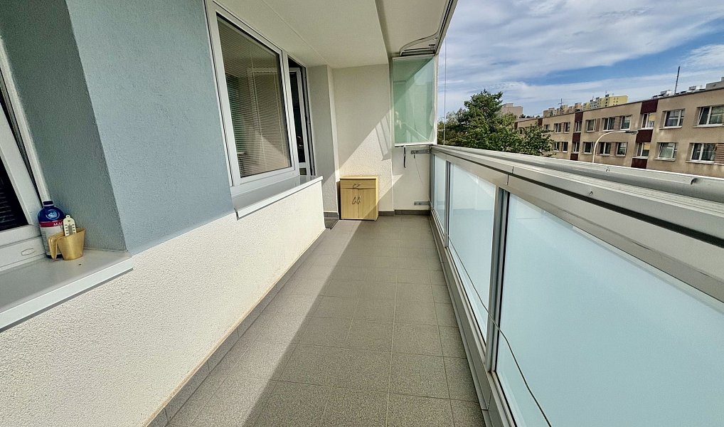 Prodej bytu 3+kk 76 m², Praha – náhled fotky 17
