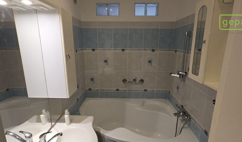 Prodej bytu 3+1 78 m², Český Krumlov – náhled fotky 5