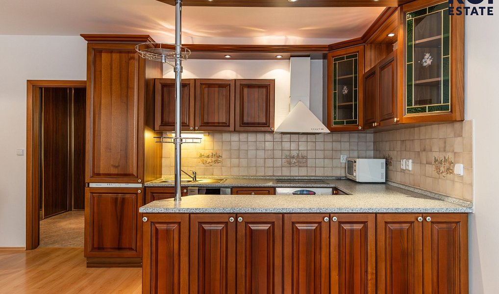 Pronájem bytu 2+kk, 44 m², Troja - Praha 8, Praha