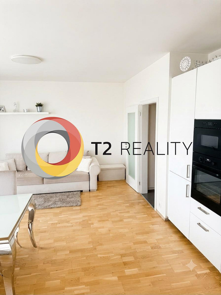Pronájem bytu 2+kk 63 m² – pohled 3