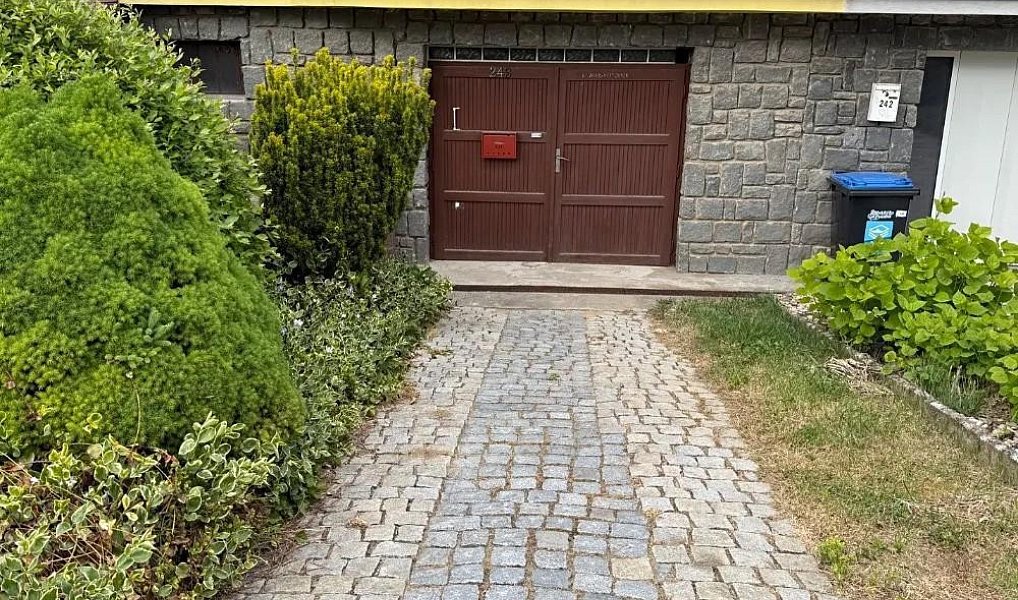 Prodej domu 180 m² s pozemkem 495 m², Rašovice – náhled fotky 3