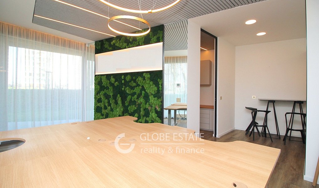 Prodej kanceláře 128 m², Praha – náhled fotky 7