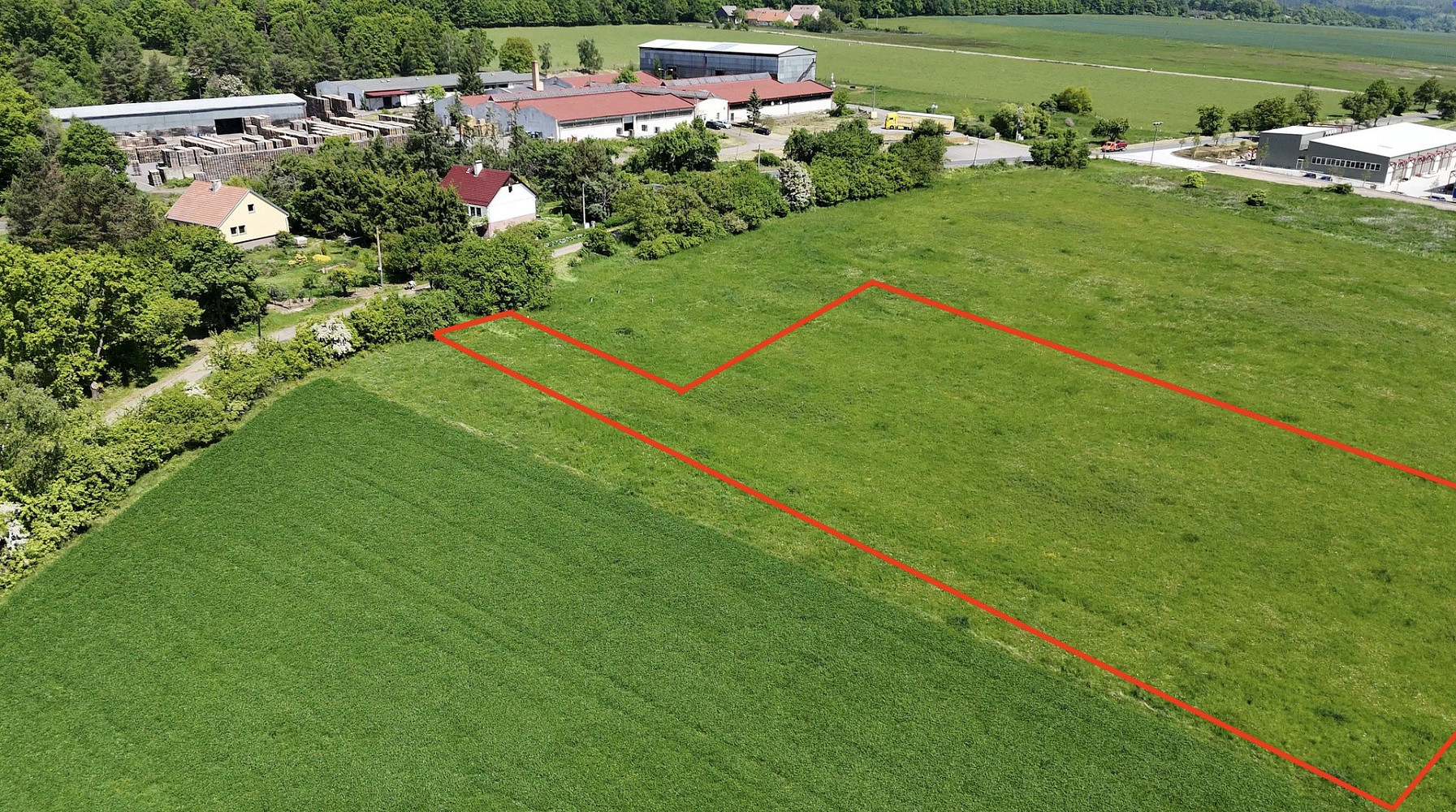 Prodej komerčního pozemku 12 041 m² – fotografie 2