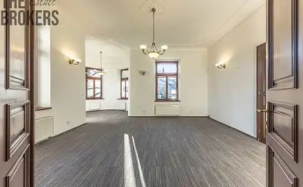 Pronájem kanceláře 230 m², Vítězná, Liberec - Liberec I-Staré Město