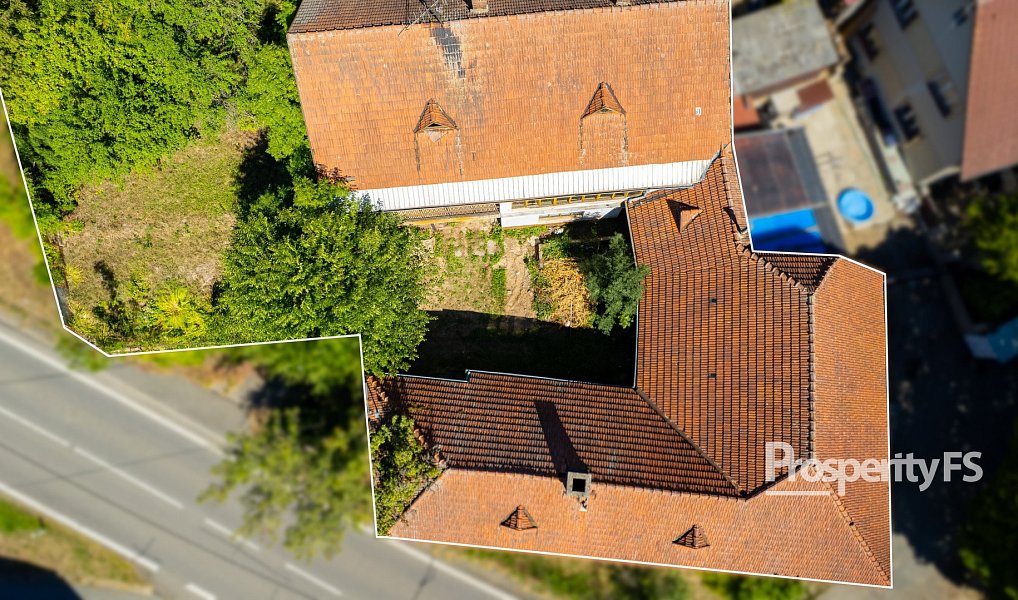 Prodej domu 294 m² s pozemkem 896 m², Bystřice nad Pernštejnem – náhled fotky 18