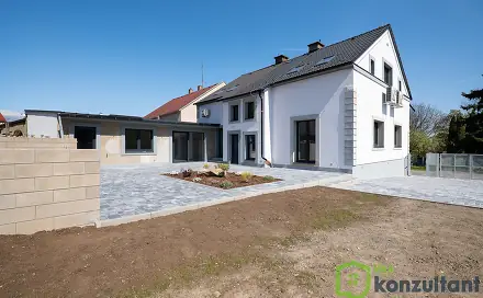 Prodej domu 277 m² s pozemkem 1 014 m², Vodičkova, Osek, okres Teplice