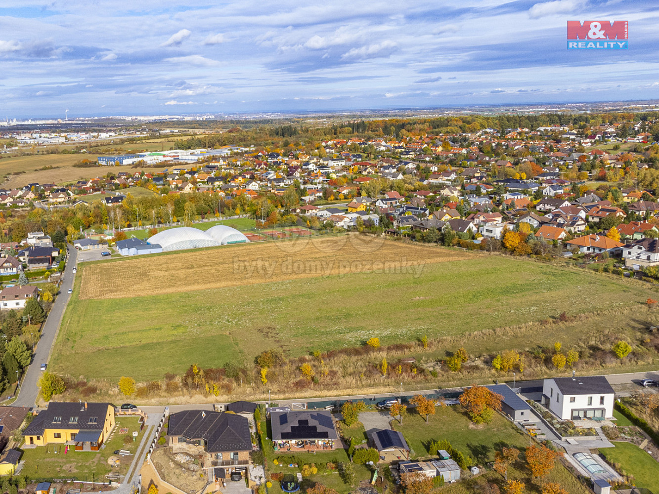 Prodej komerčního pozemku 7 470 m² – pohled 2