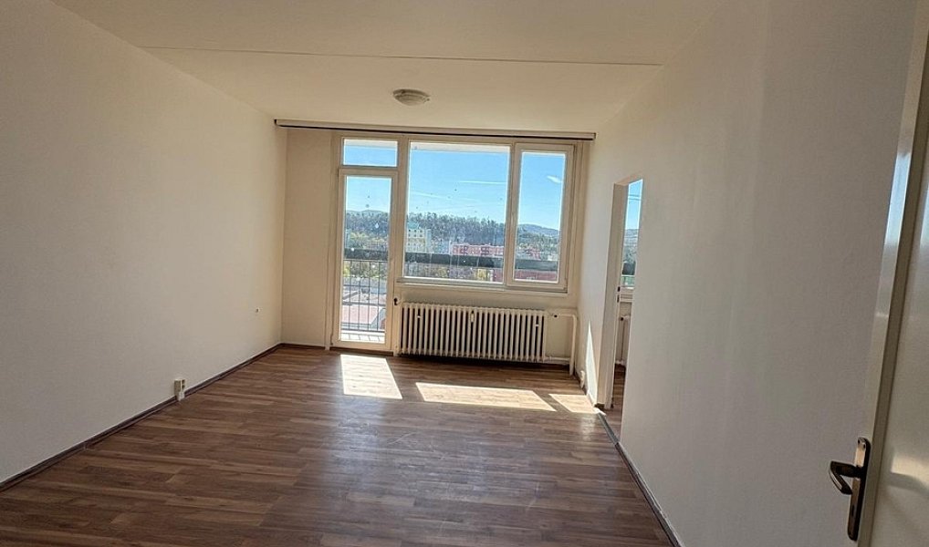 Pronájem bytu 1+1 54 m², Bílina – náhled fotky 3