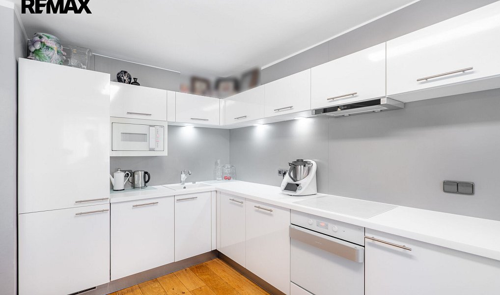 Pronájem bytu 3+kk 82 m², Karlovy Vary – náhled fotky 15