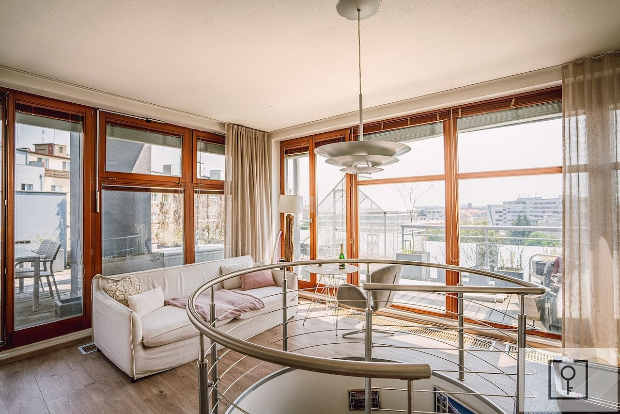 Prodej bytu 6+kk 178 m²