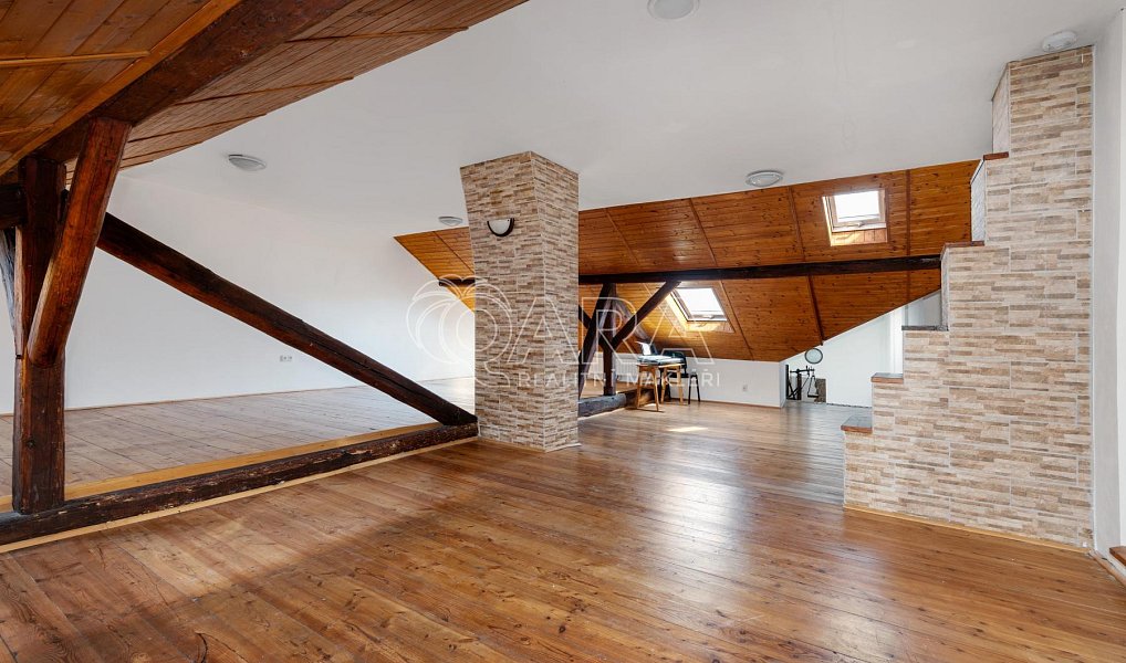 Prodej bytu atypického 228 m², Velvary – náhled fotky 10