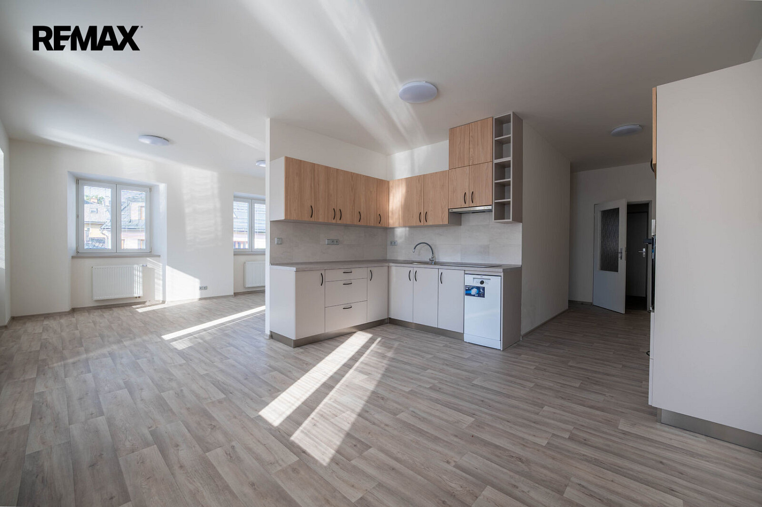Pronájem bytu 3+kk 83 m²