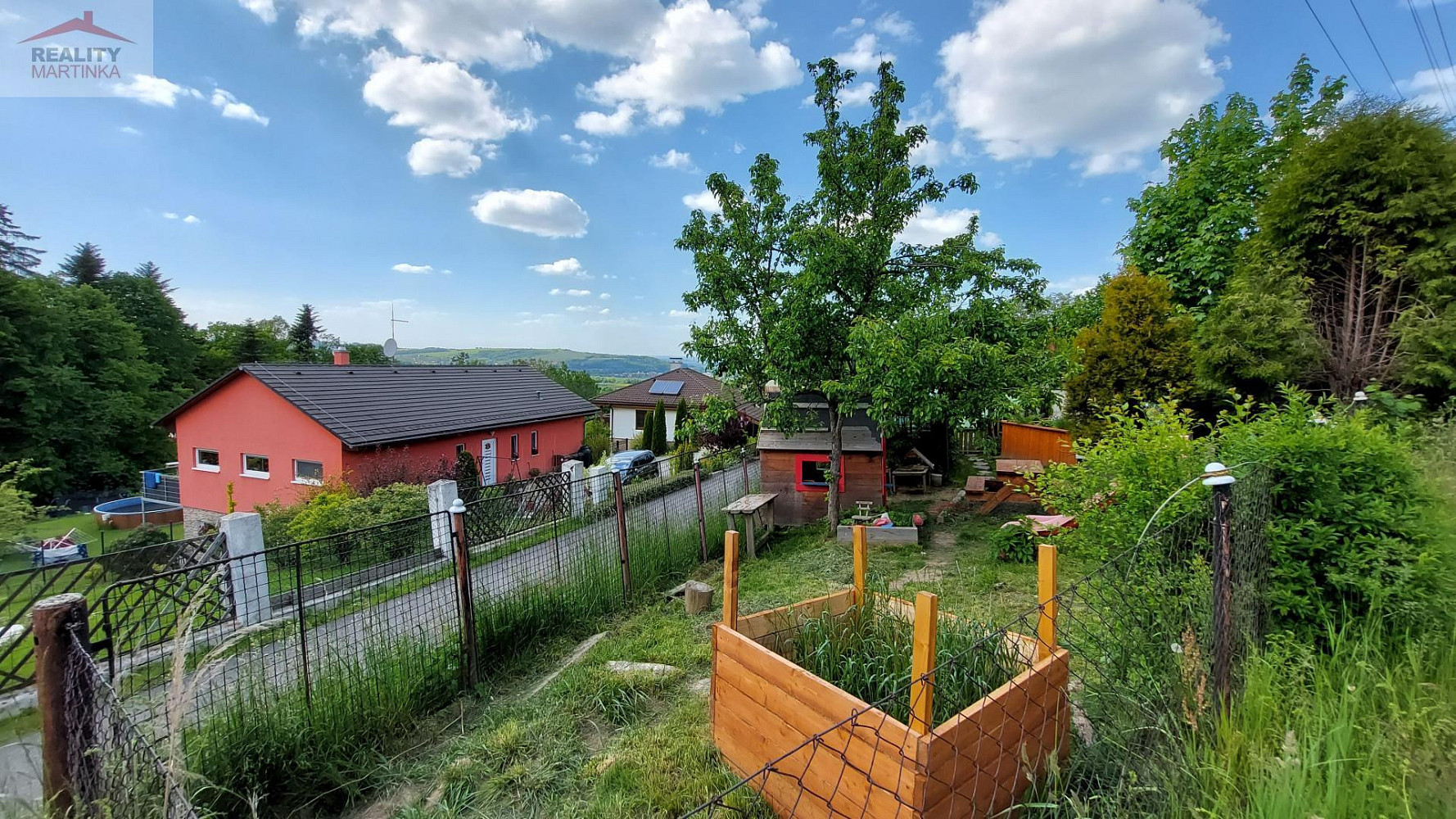 Prodej stavebního pozemku 350 m²
