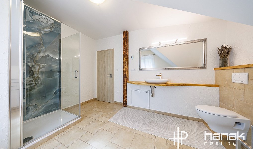 Prodej domu 170 m² s pozemkem 1 384 m², Oborná – náhled fotky 27