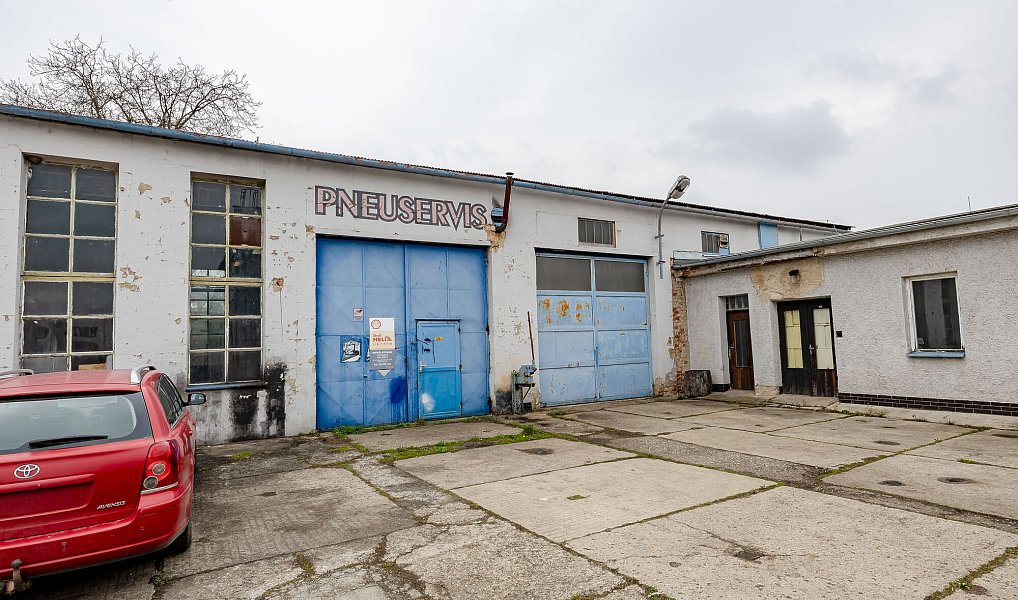 Pronájem komerčního objektu (jiného typu) 105 m², Kroměříž – náhled fotky 11