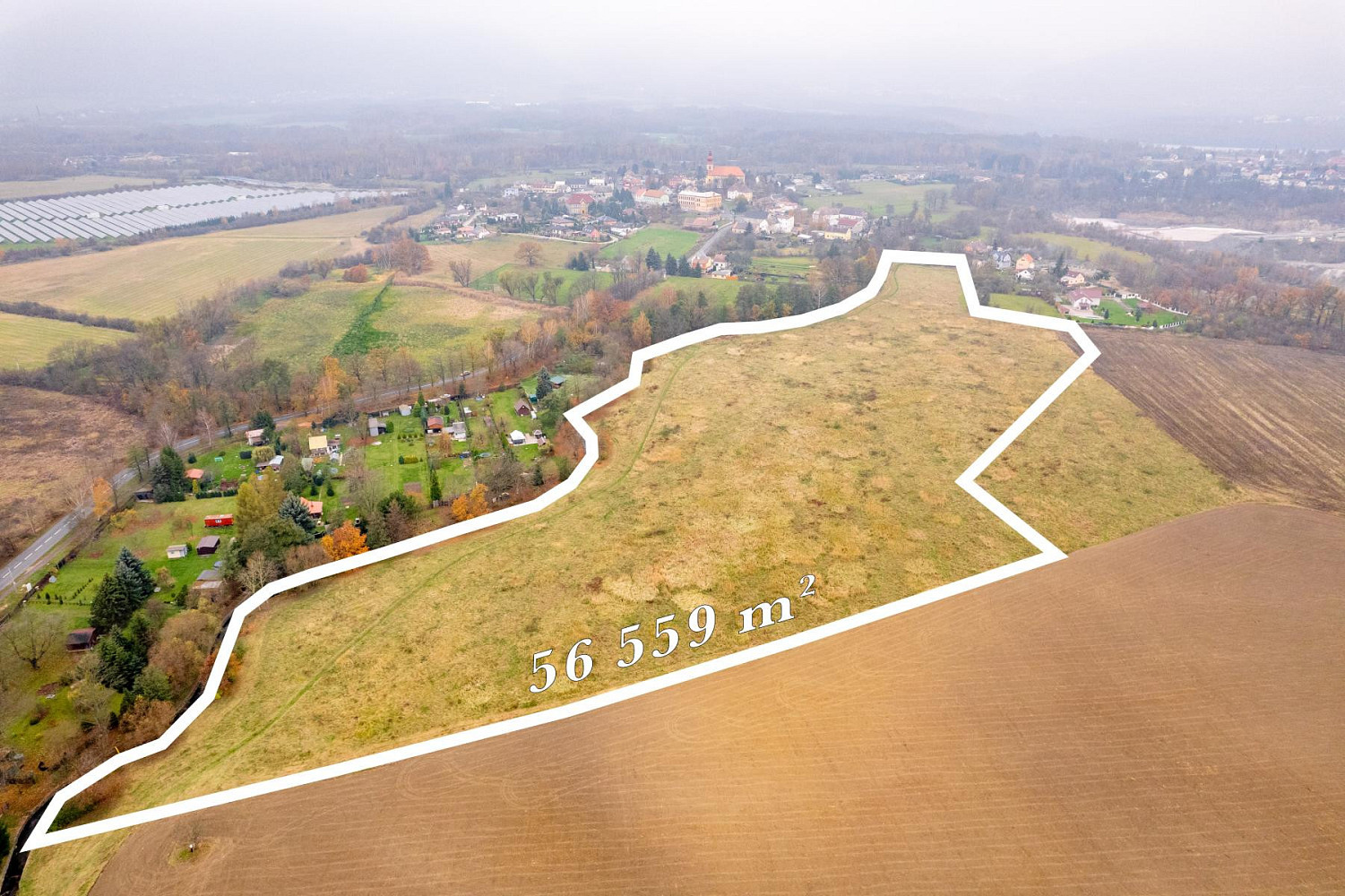 Prodej stavebního pozemku 56 559 m² – fotografie 2