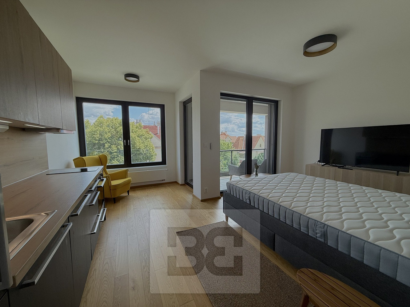 Pronájem bytu 1+kk 32 m²