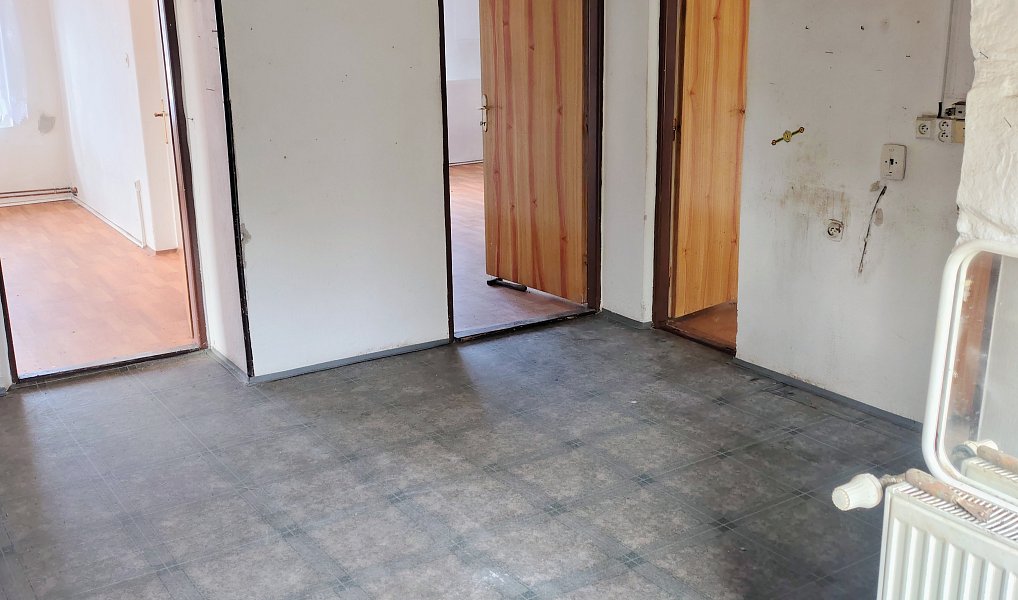 Prodej domu 260 m² s pozemkem 3 645 m², Lhota – náhled fotky 28