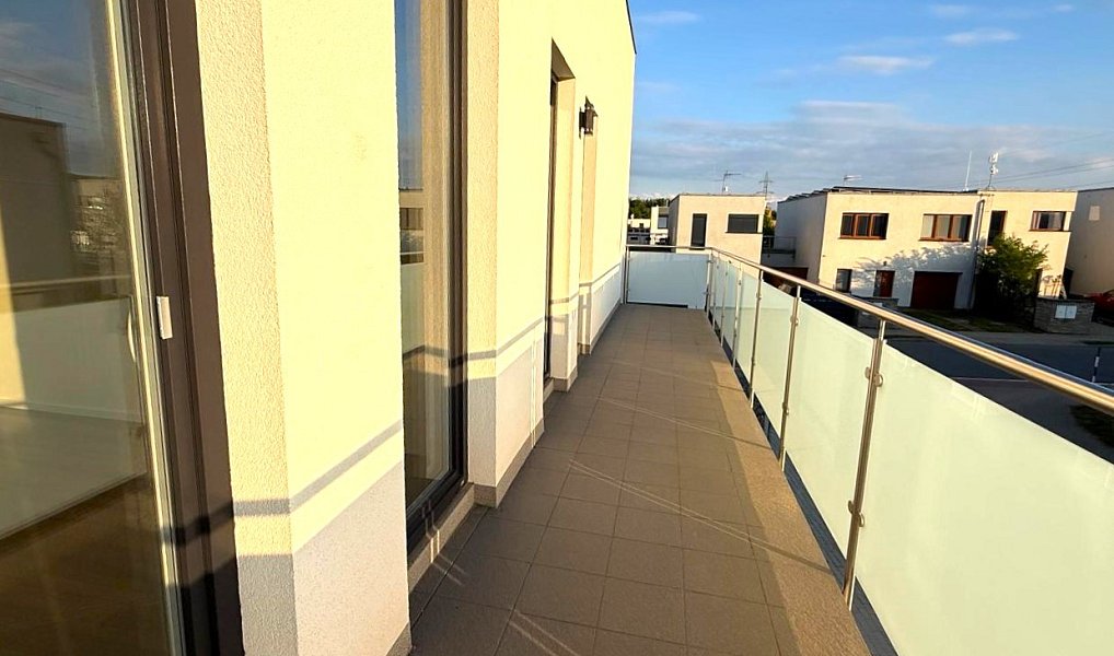 Prodej bytu 3+kk 80 m², Praha – náhled fotky 6