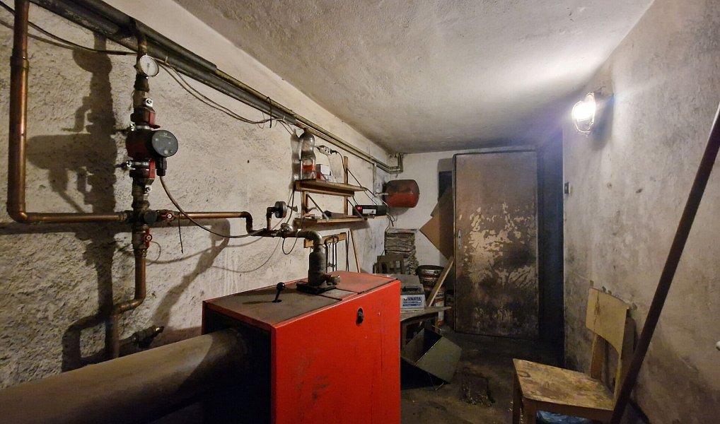 Prodej domu 300 m² s pozemkem 2 907 m², Hostomice – náhled fotky 20
