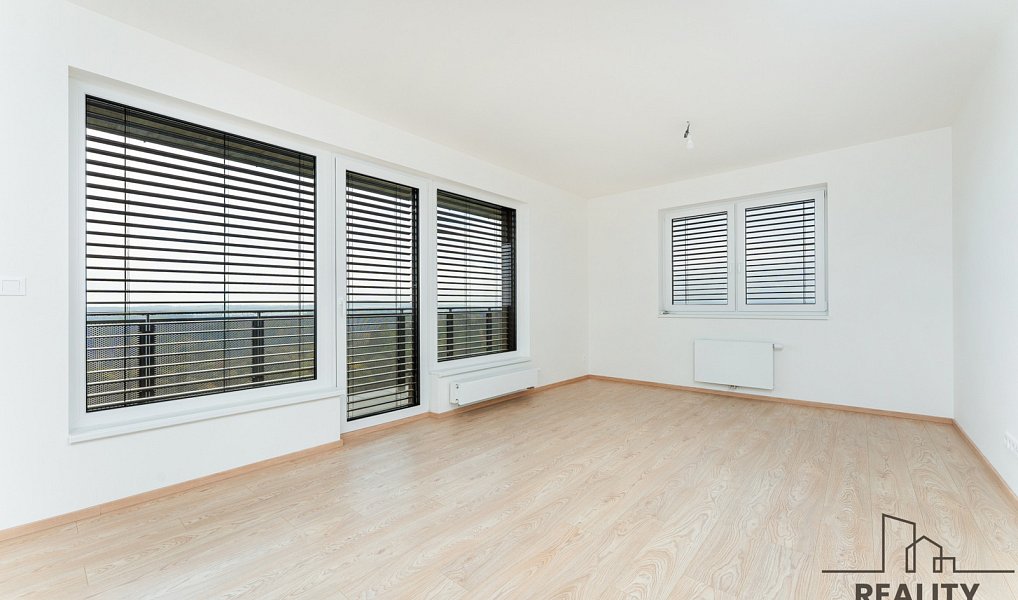 Prodej bytu 4+kk 85 m², Praha – náhled fotky 3