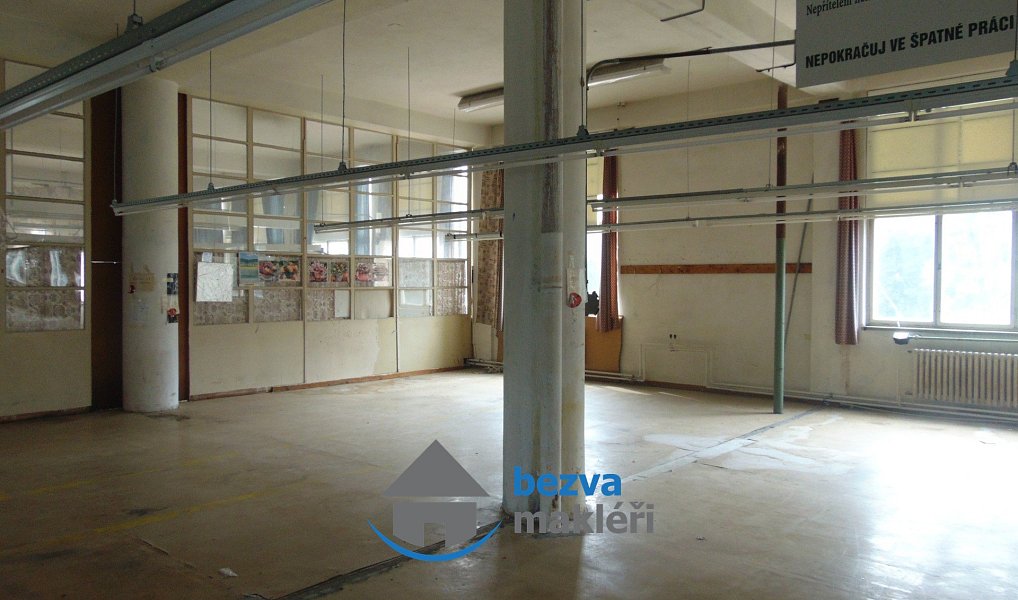 Pronájem skladovacích prostor 24 m², Skuteč – náhled fotky 2