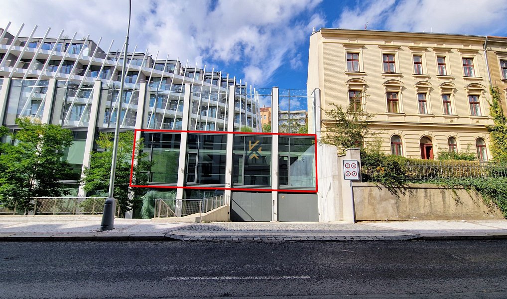 Pronájem kanceláře 345 m², Praha – náhled fotky 14