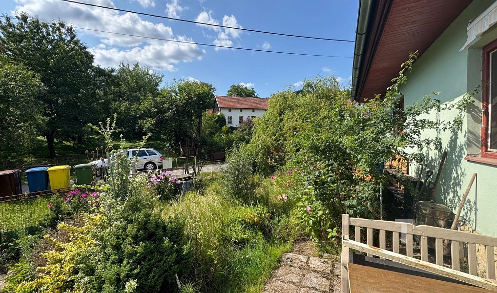 Prodej domu 115 m² s pozemkem 306 m², Lazinov – náhled fotky 8