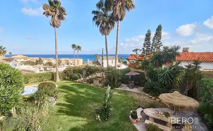 Prodej domu 261 m² s pozemkem 800 m², Mijas, Španělsko