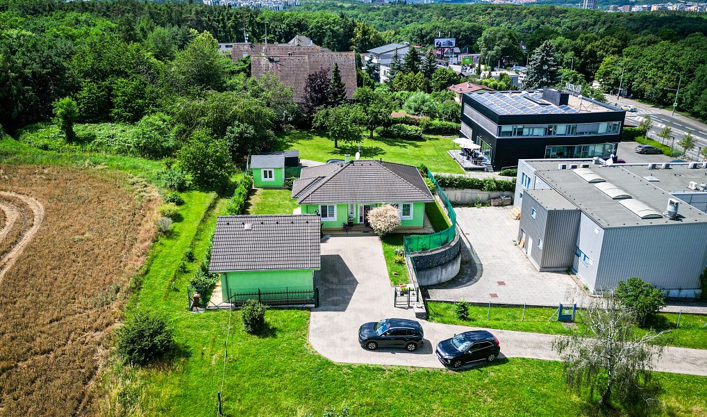 Prodej domu 78 m² s pozemkem 621 m², Praha – náhled fotky 33
