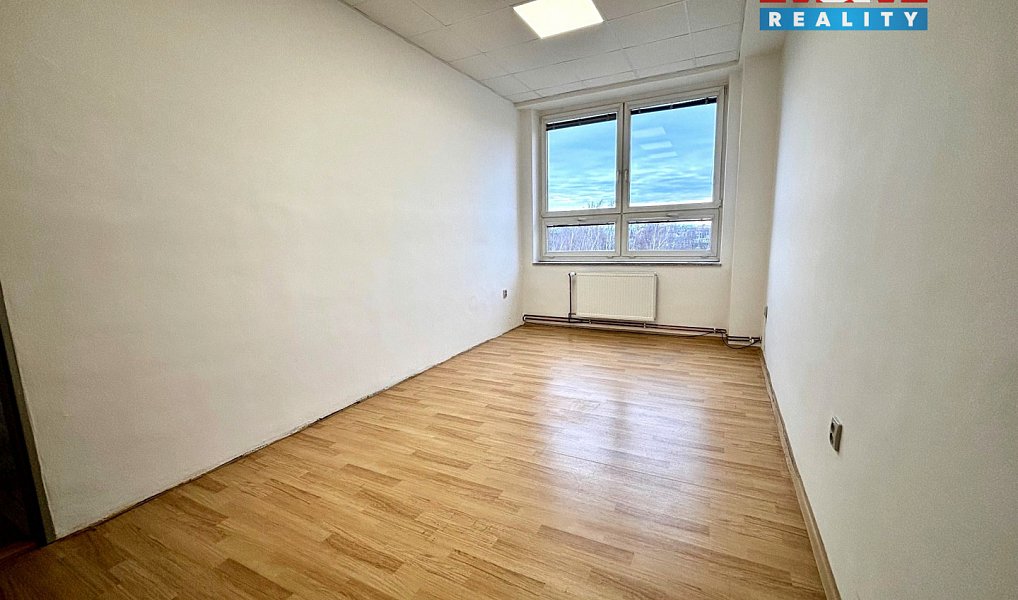 Pronájem kanceláře 54 m², České Budějovice – náhled fotky 4