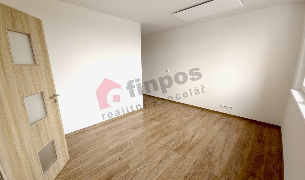 Pronájem bytu 3+kk 74 m², Bruntál – náhled fotky 4