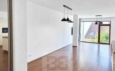 Pronájem bytu 3+kk 138 m²