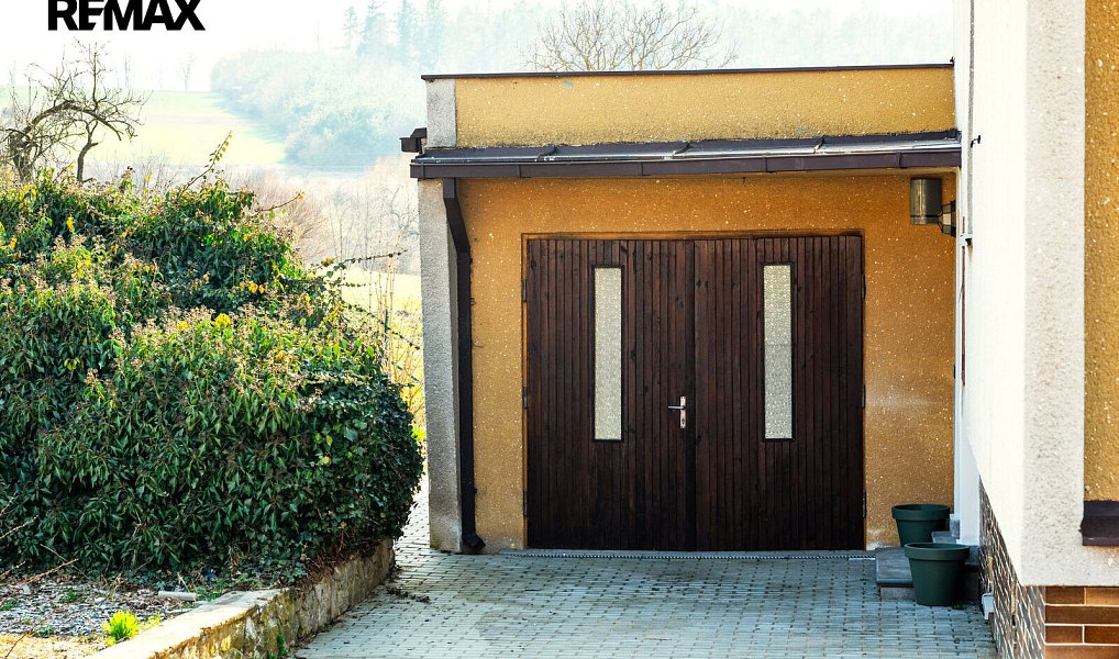 Prodej domu 200 m² s pozemkem 802 m², Šumná – náhled fotky 32