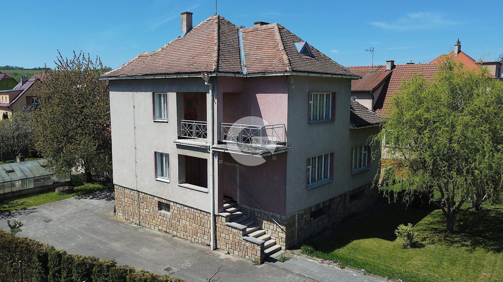 Prodej domu 122 m² s pozemkem 1 039 m²