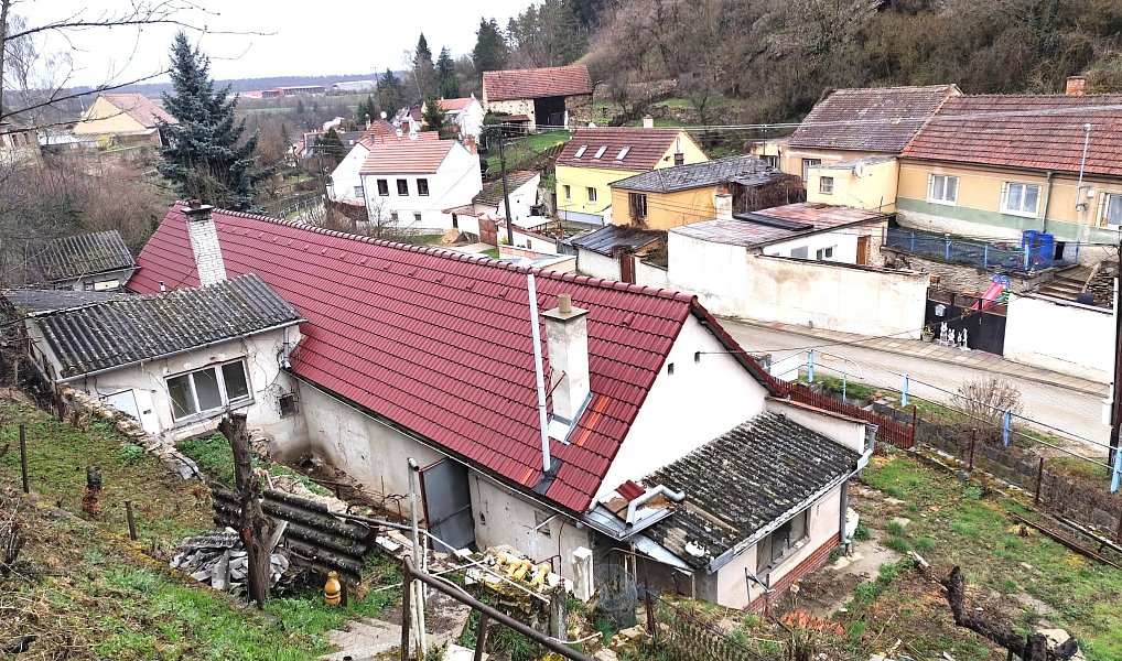 Prodej domu 160 m² s pozemkem 1 444 m², Hluboké Mašůvky – náhled fotky 8