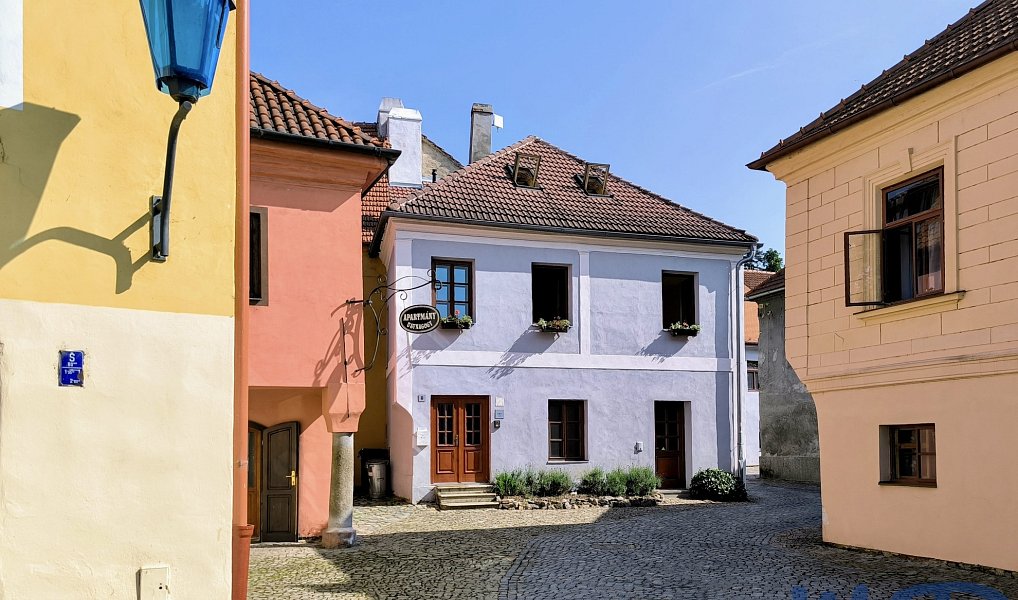 Prodej domu 251 m² s pozemkem 77 m², Třebíč – náhled fotky 13