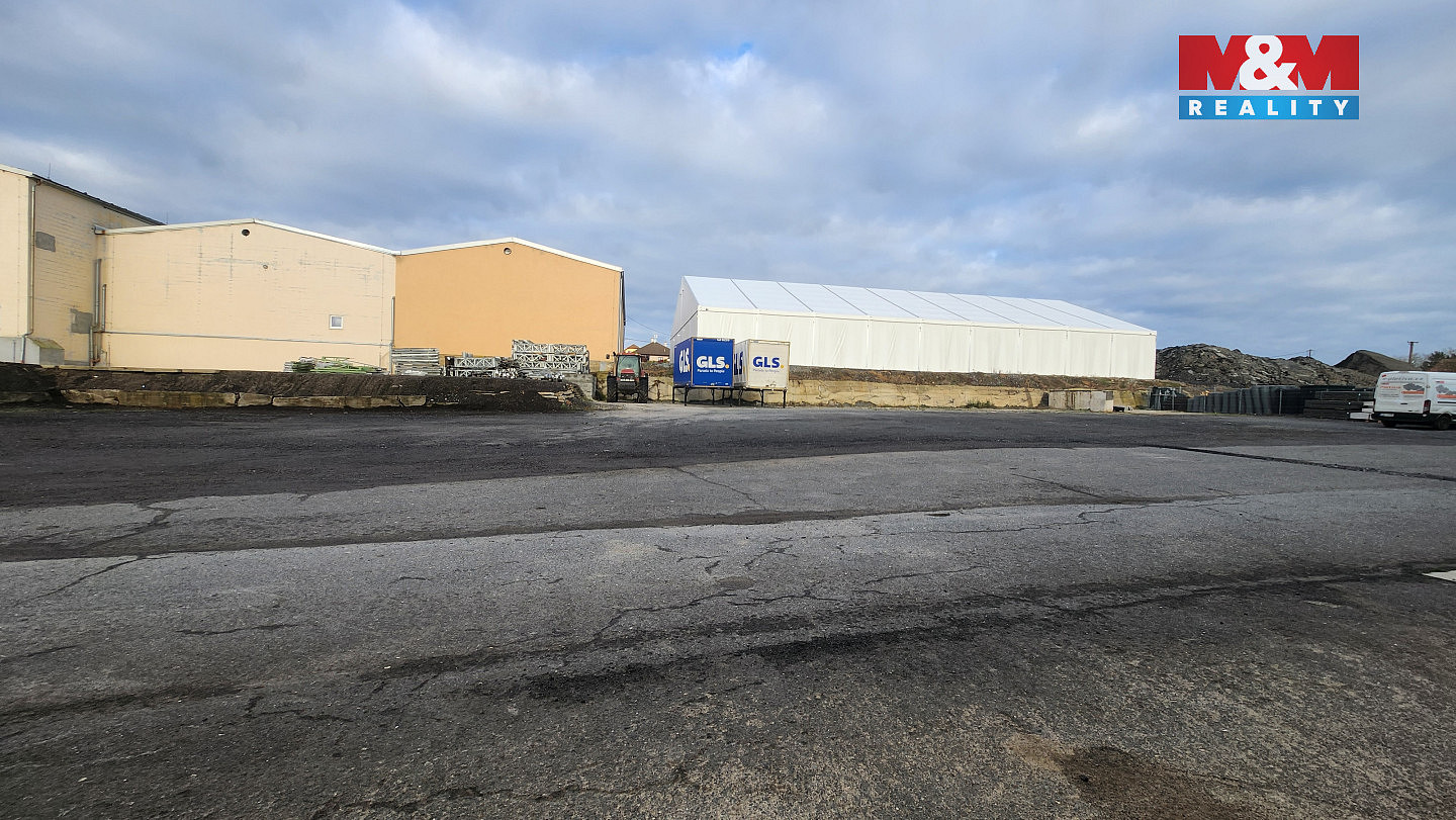 Pronájem pozemku 1 300 m² — photo 2