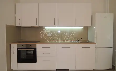 Pronájem bytu 3+kk 77 m²