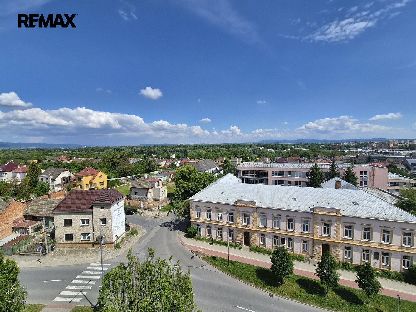 Prodej bytu 3+1 61 m² — photo 2