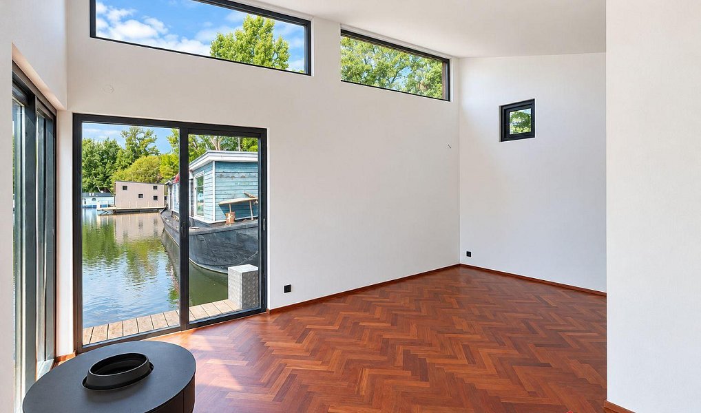 Hausbót 4kk - 96m2 s terasou 30m2 a kotevním místem Praha, Praha – náhled fotky 8